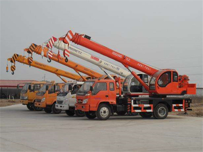 裕安区设备出现故障导致停工，怎么处理？是否有备用设备替换？